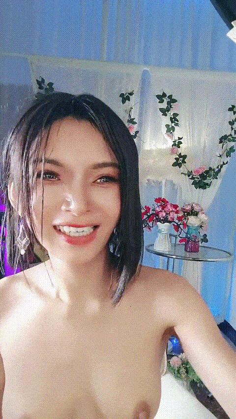 【意小姐】混血美少女身材超级苗条疯狂自慰！_2201_p60 (2).gif