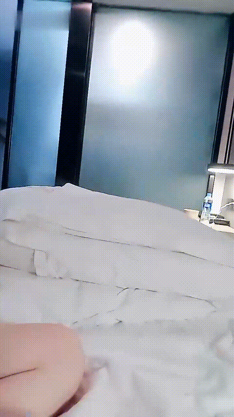 清纯女大赚学费_20260208_225454_p60_compressed.gif