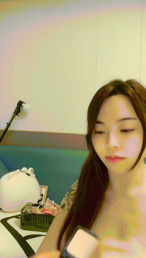 #人间白月光_#烤红_m8zjw_p80_compressed.gif