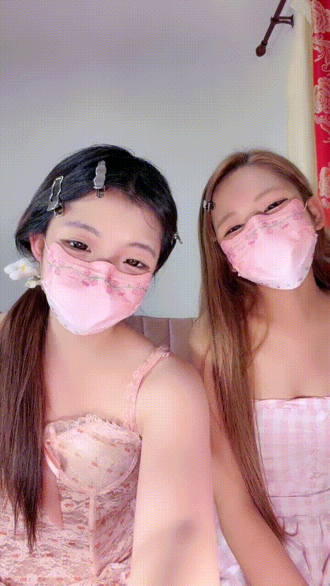 顶级学生妹【咩咩咩】两姐妹啪啪 互插互舔 道具自慰 69互舔 互插 秒硬 好爽啊 (7)_p60.gif