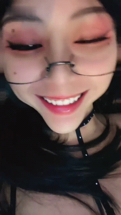 蘸点蜜桃酱_20260219_201056_p20_compressed.gif