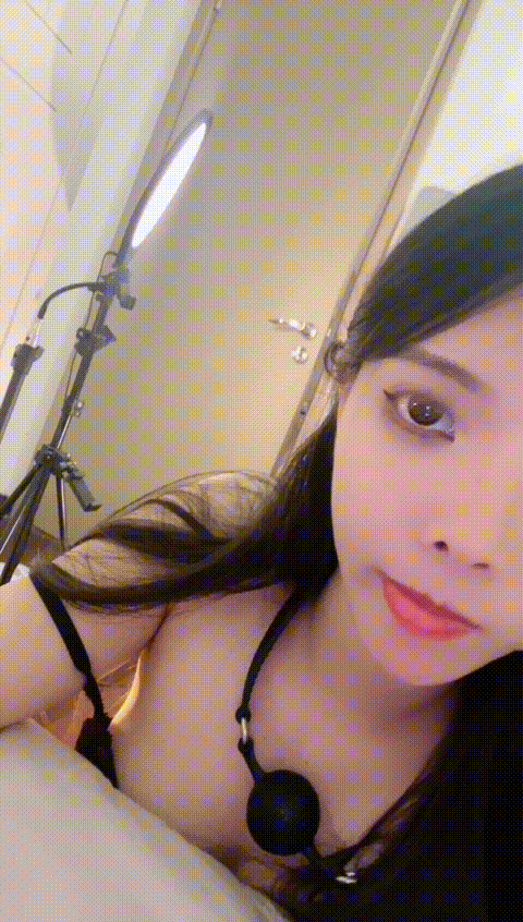 #liliya_w3cuo_p80_compressed.gif