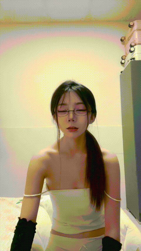 小梦梦_20260213_203914_p5.gif