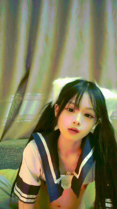 【小易的so啵啵】刚成年萝莉学妹_激情裸舞_扣穴自慰表情好骚高潮不止！_3_p80_compres.gif