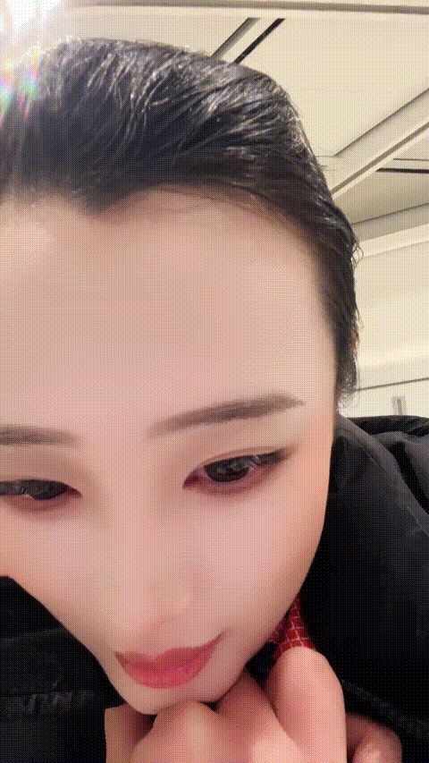 【小鱼糕冷】巨乳空姐~! 机场直播~跳蛋自慰~与肥猪男啪啪_p20_compressed.gif.gif