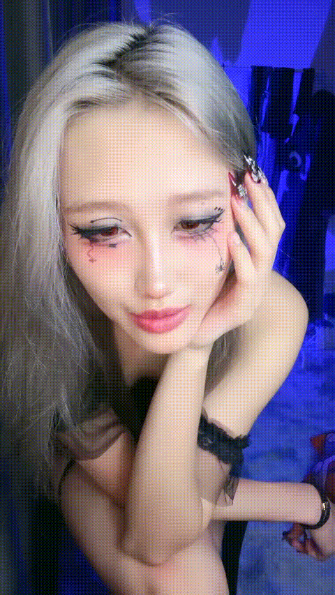 ❣️推荐❣️颜值嫩妹【小雨有点热】Part1，好身材大长腿，裸舞诱惑，少毛一线天，粉.gif