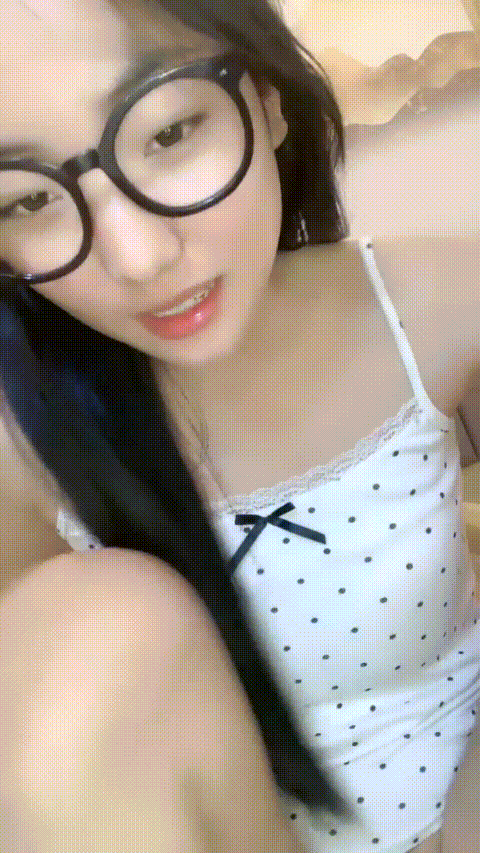 锅包肉肉 #萱萱爱吃肉肠 669447074__ 0103-002947_p20_compressed.gif