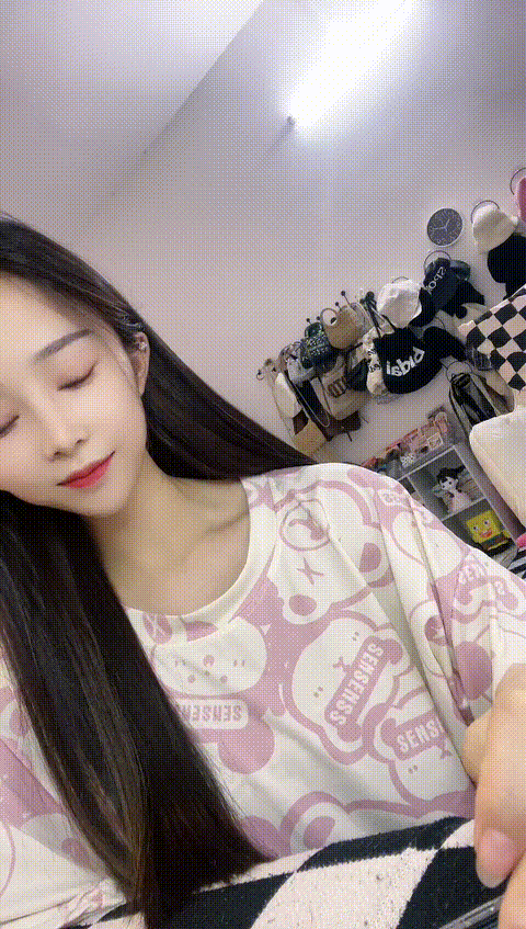 vlc_record_2023_06_12_19h00m16s_cx___p20.gif