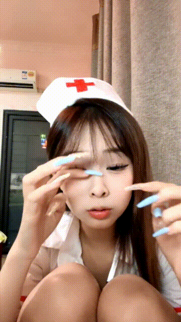 2 (4)_compressed.gif