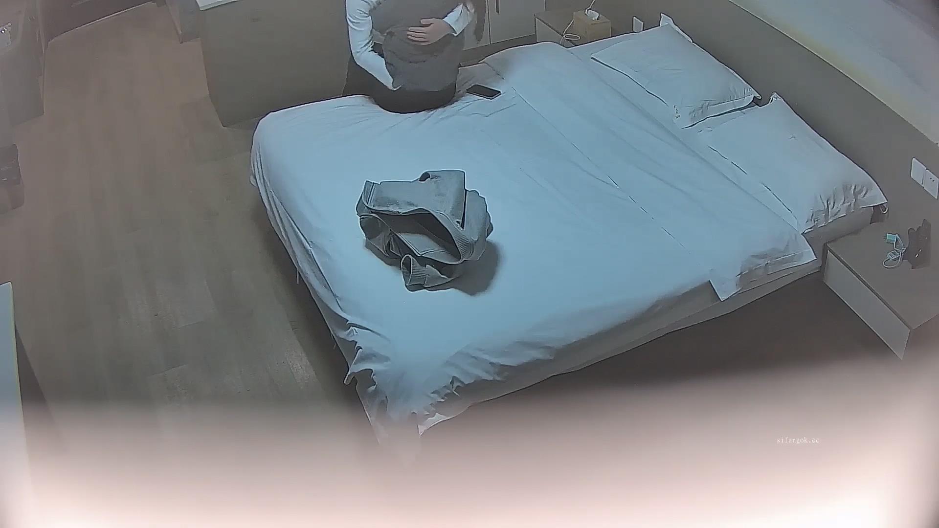 1、2025-12-06-14-52-12.mp4_20251208_131401.614.jpg