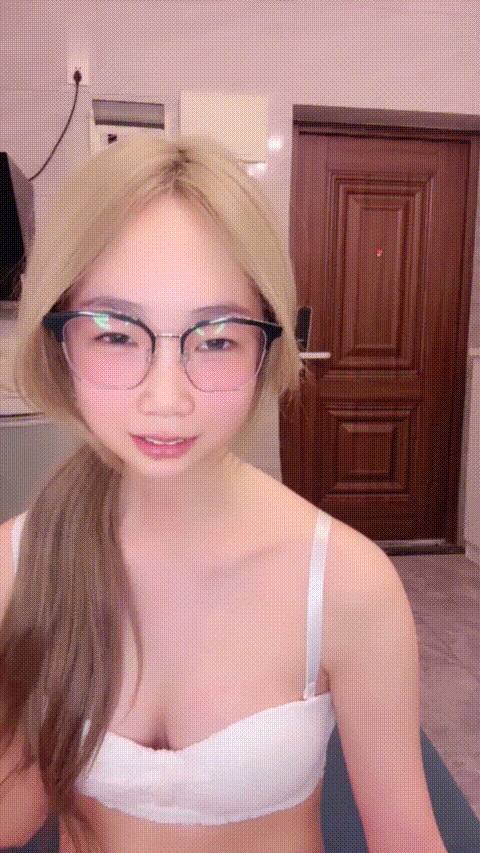 困困小涵_你怎么湿了_20260303_090222_p5.gif