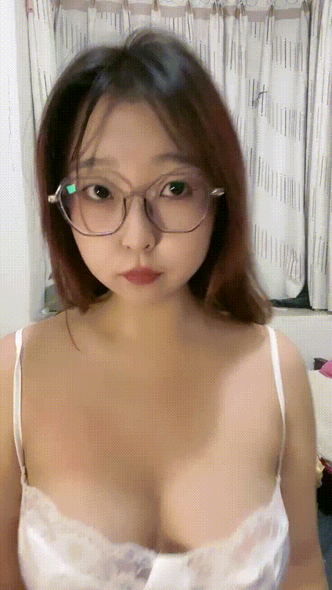 #桃桃奶昔__5_2_muijg_p60_compressed.gif