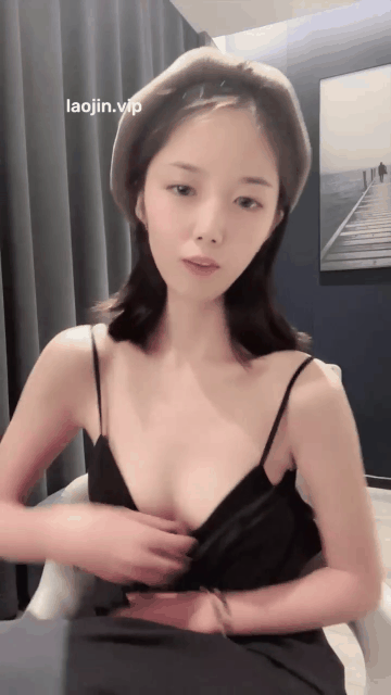 324174089危险小呆2025-8-29_start577s_1s.gif