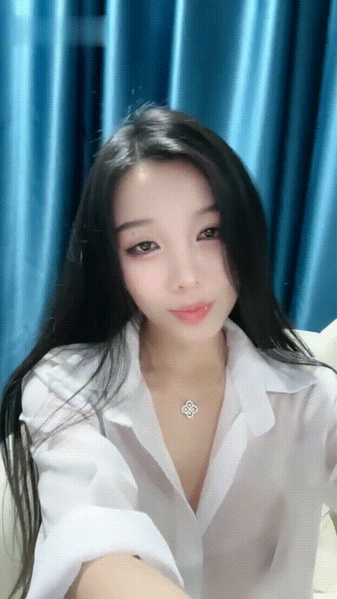 小巴辣子_20260216_003138_p5_compressed.gif