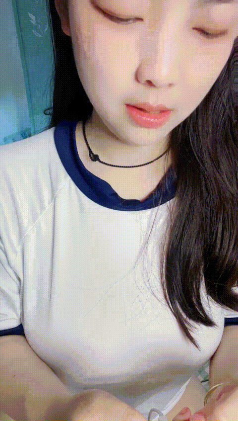 #哎哟团团___7__jg8tk_p40_compressed.gif
