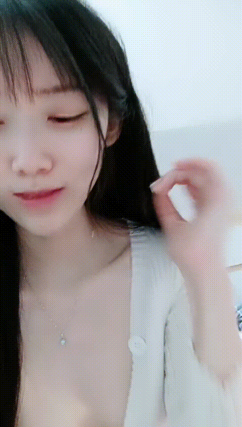vlc_record_2023_05_16_21h46m30s_cx___p80_compressed.gif