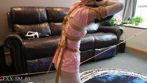 今日黄片_ FXX_FXX_SM_03_走绳这种酷刑_站着走是不是有点对酷刑二字不大尊重？_第一部.gif