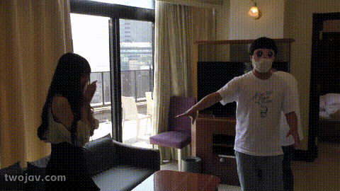FC2-PPV-4792825_1_p60.gif