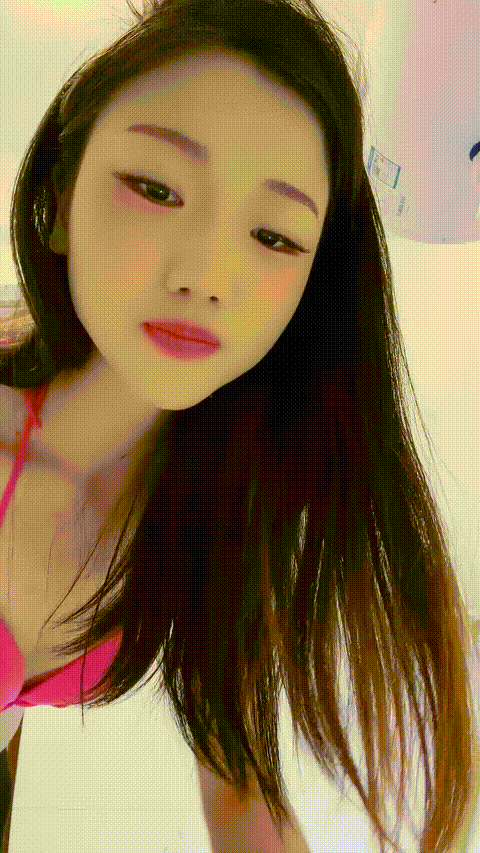 【零五小野猫】玉足尤物~! 白皙酥胸~丝袜美腿~无套啪啪_p60.gif