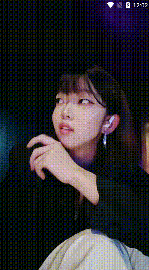 @戴着跳蛋酒吧嗨！【张子怡】无毛白虎穴，大黑牛自慰_p60.gif