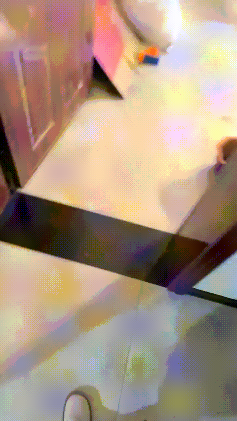 爱液随风起_农村大学生主播_户外喷水直播合集27部_4_p80_compressed.gif