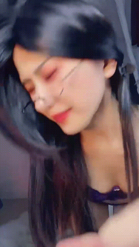 蘸点蜜桃酱_20260226_132055_p40_compressed.gif