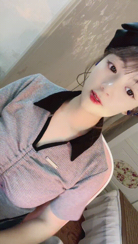 #迪迪__#hhhh_hc11k_p60_compressed.gif