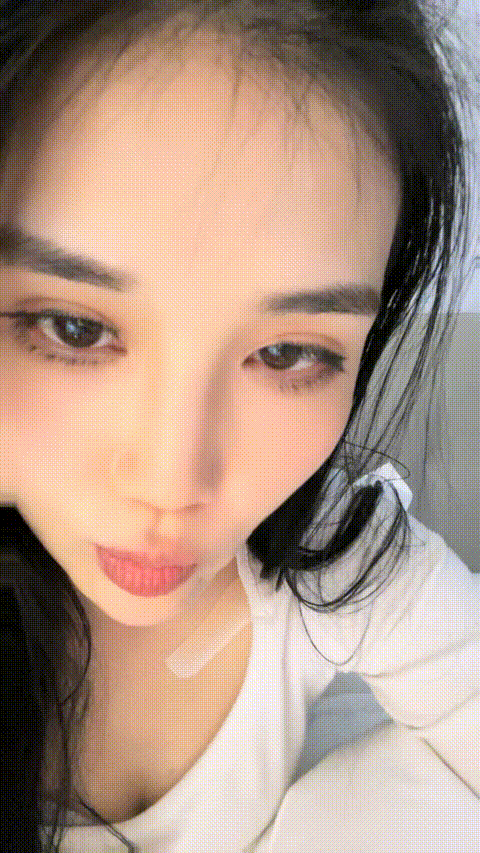 86360696_一线天小美_08_00000ysqs4_p5_compressed_compressed.gif