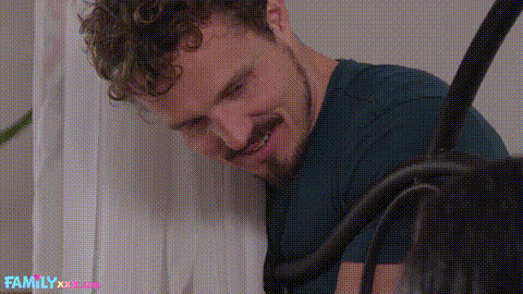 CURVY STEPSIS NIA BLEU HAS TIME FOR SOME FUN_p5.gif