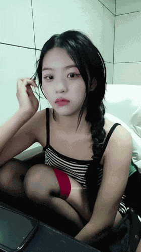 1 (2)_compressed.gif