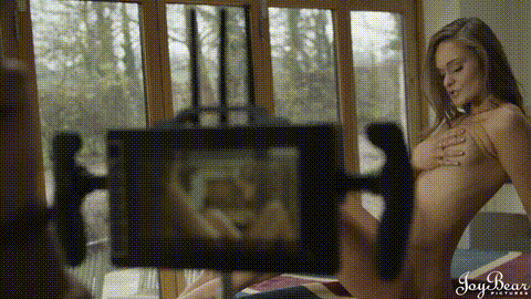 Confessions Of A Sound Girl - Down There_p5.gif