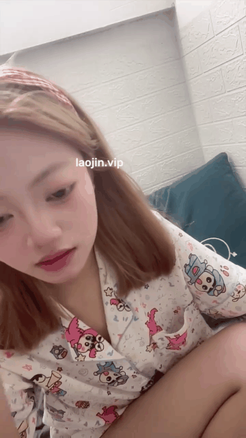 新人最顶级校花来了【甜甜】清纯小妹妹要把自己给插得翻白眼了太爽太刺激了_start528s.gif