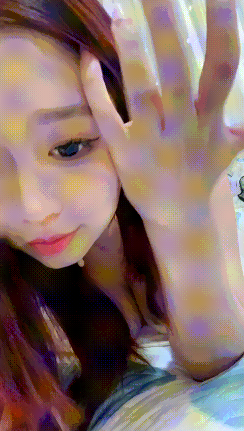 #夏尔___7_21_p60_compressed.gif