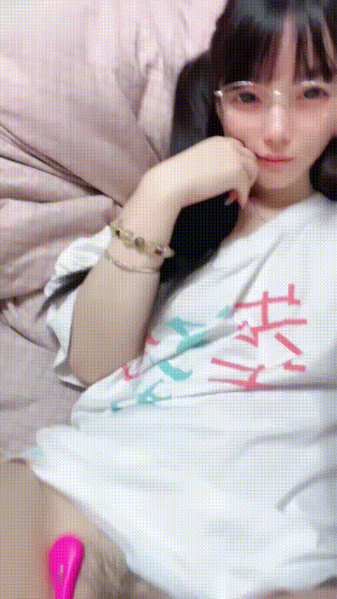 溏心蛋蛋_萱萱喵吖_20260212_150505_p60_compressed.gif