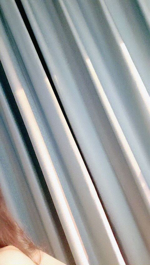 vlc_record_2023_05_16_23h54m08s_cx___p80.gif