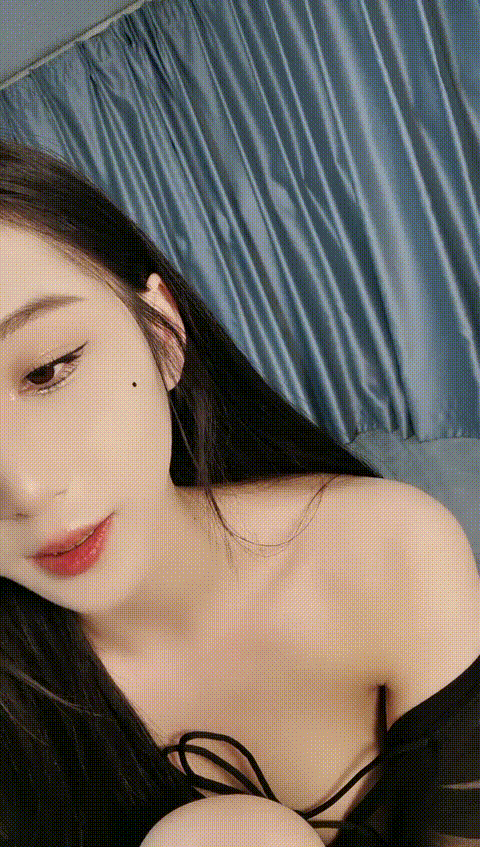 #夏禾__cx_371290_2023年08月18日_22时54分12秒_p60_compressed.gif