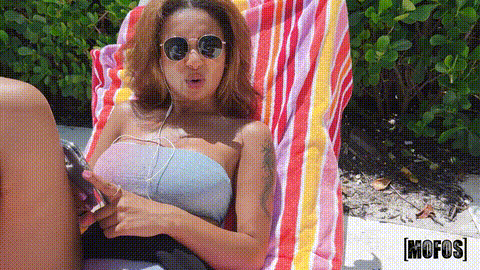 Anal Beginner's Luck_p5.gif