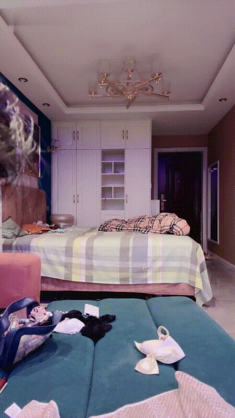 菠萝吹吹_20260212_132559_p20.gif