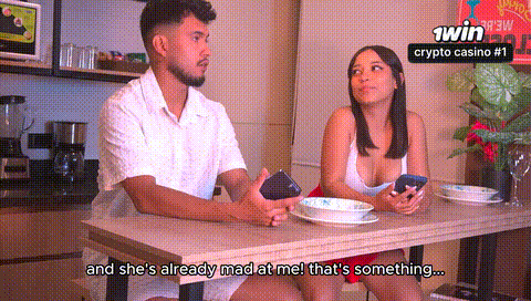 My best friend is explaining to me how I should treat my girlfriend next time - .gif