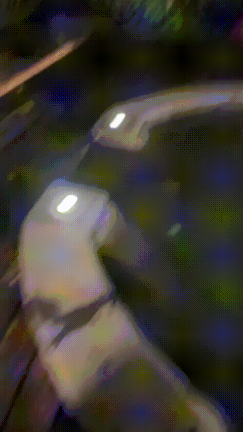 【小鱼糕冷】巨乳空姐 温泉会所 逼毛很多但是逼逼粉嫩 水中无套后入 道具自慰 爽死啦 .gif