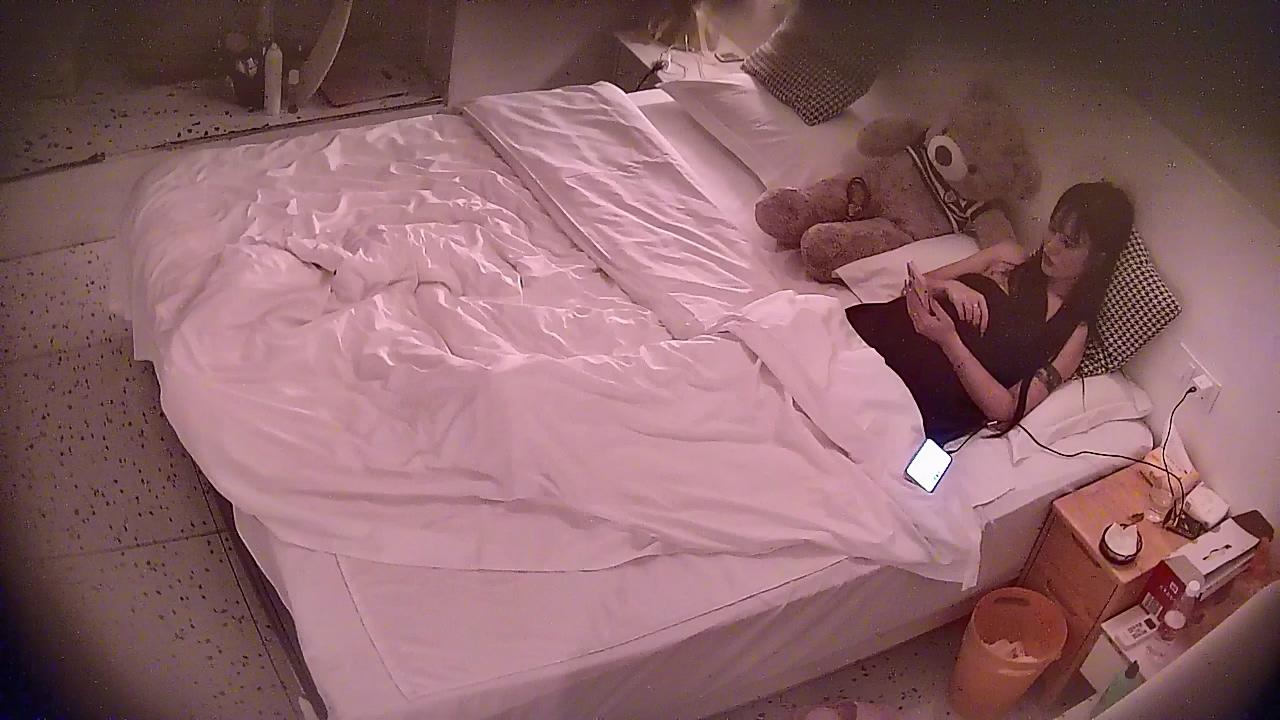 酒店针孔偷拍口活好的楼凤外围女接待客人10.mp4_20260109_225750.398.jpg