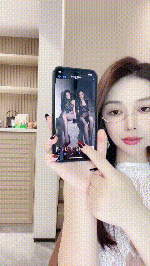 凯莉_20260215_165847_p80_compressed.gif