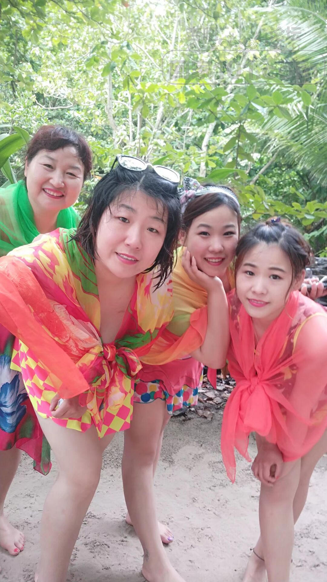 4个骚货
