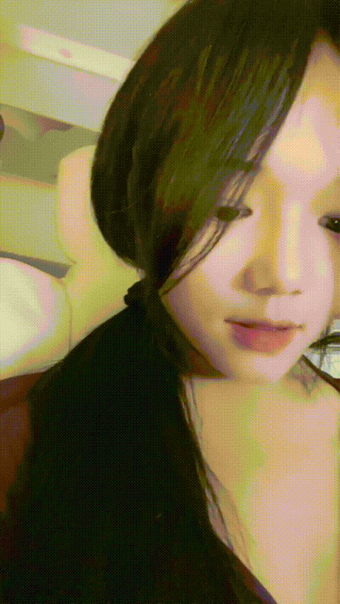 我靠 女神每次都害我打飞机【小狐狸】美乳又圆又翘 长腿小蛮腰 粉嫩逼逼 道具自慰 狂.gif