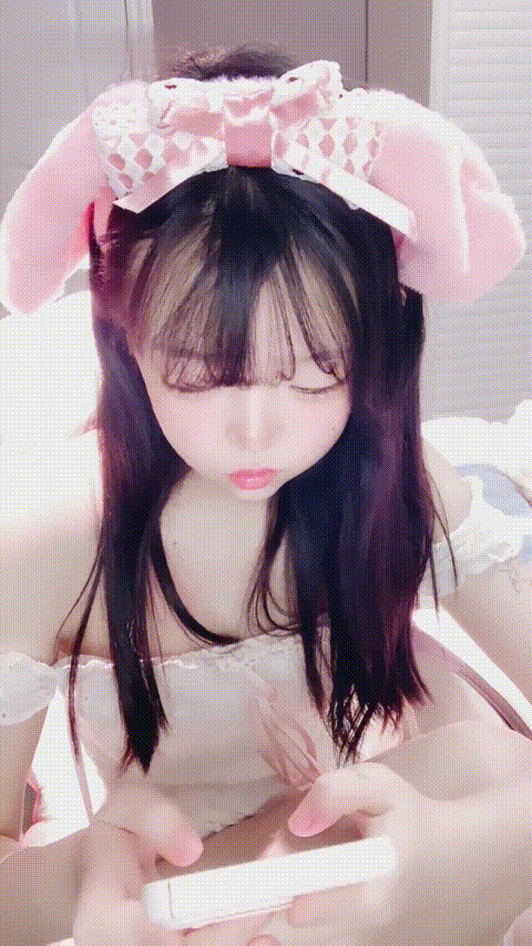 妍妍酱_20260309_100551_p40.gif