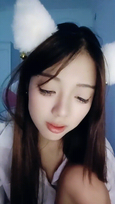 清纯女高_20260220_091004_p60.gif