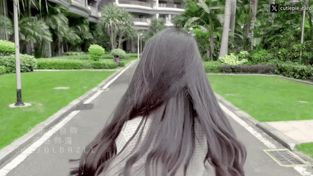 ✅新晋网黄女神『小巧芋艿taro』剧情cos福利姬，情趣玩具加持性爱超体验，粉丝独家定.gif