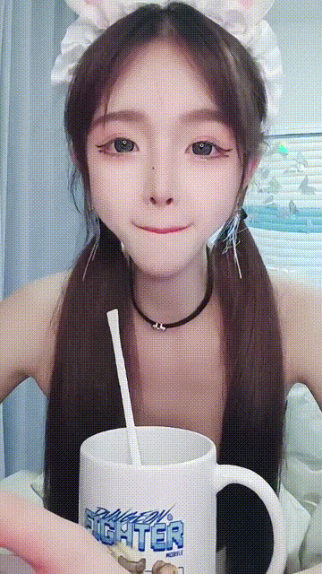 mp4_ (2)_start698s_3s_compressed.gif