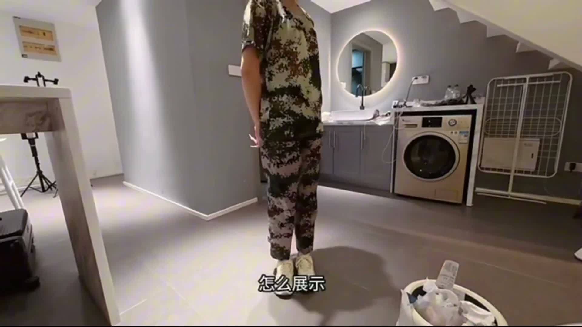 01.jpg