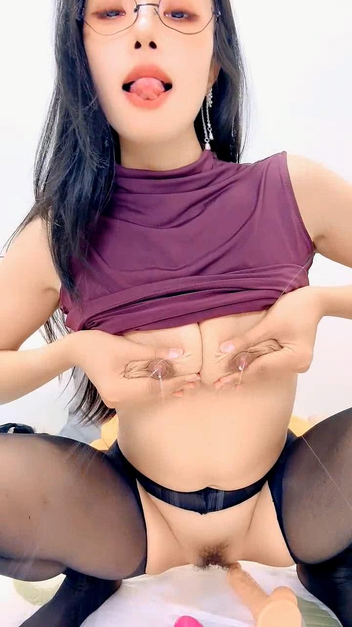 御姐奶妈20260112_224103.mkv_20260118_133000.736.jpg